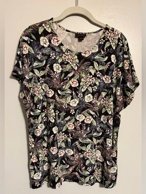 J. Jill Wearever Floral Print Tee Size L